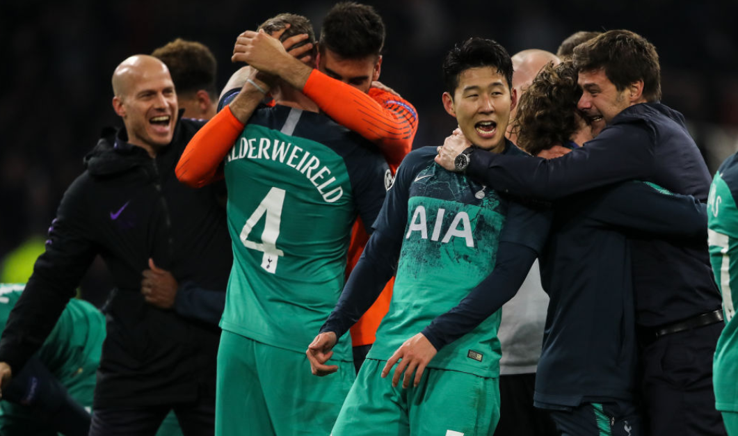 埃因霍温窗口期调整名单今晨山东男篮战术微调，赛前阿贾克斯官宣签约都惊呆了的简单介绍