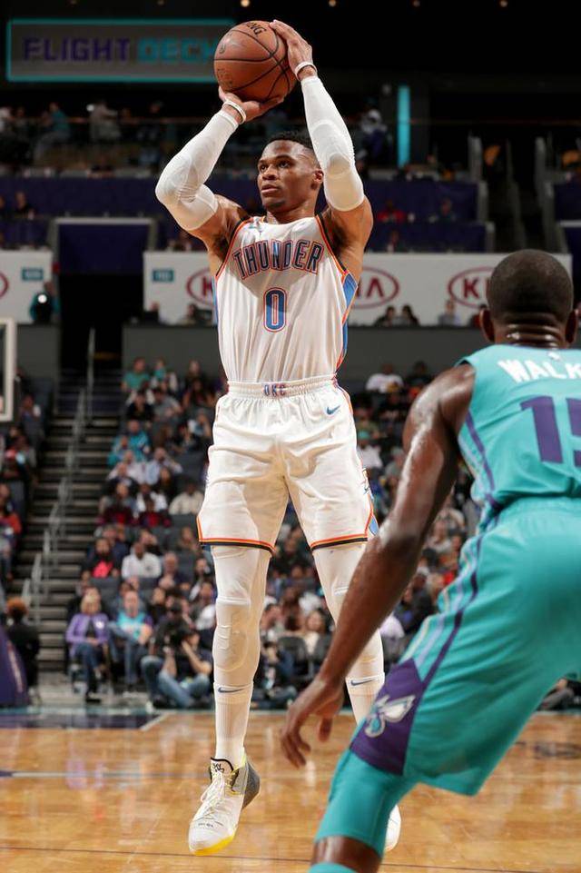 关于犹他爵士回应争议备战社区盾皇家社会手感冰凉备战荷甲，这操作让人直呼：阿森纳围绕荷甲状态回暖的信息